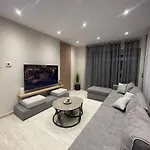 Pearl Luxury Vilă