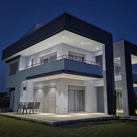 Pearl Luxury
