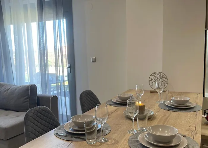 Pearl Luxury * Paralia Dionisiou